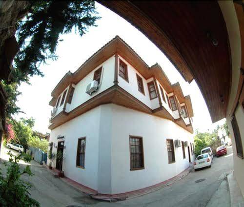 Mavi & ani pansiyon