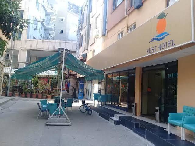 Nest hotel