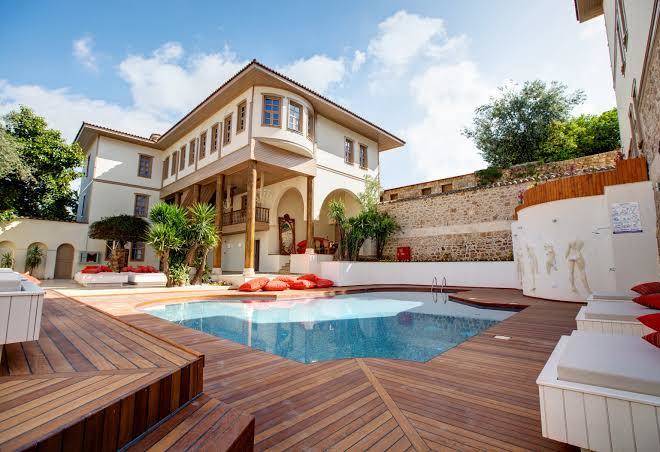 Puding Marina Hotels Image