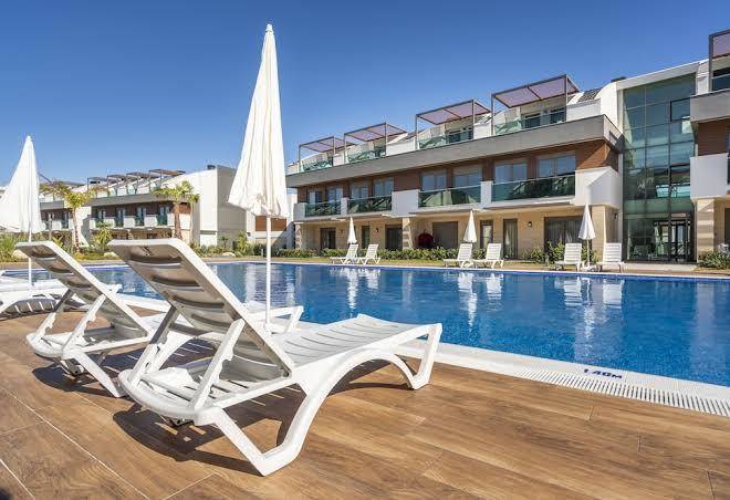 Veranda beach suites