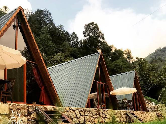 Mini lui bungalov otel