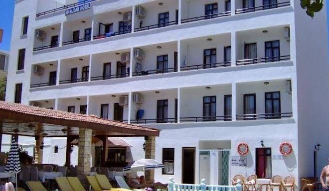 Budak otel