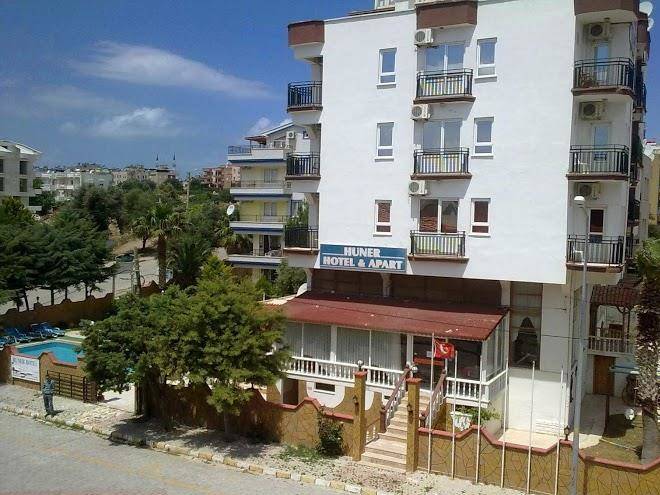 Huner Hotel Image