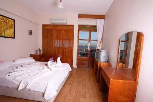 Golden kum hotel