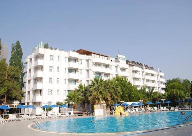 Hotel flora suites