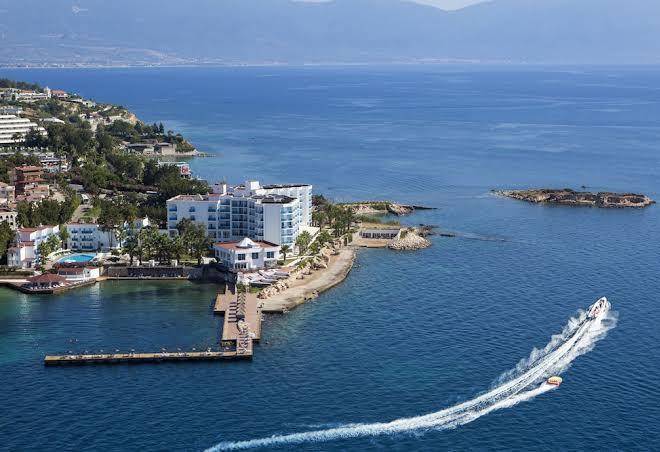Le bleu hotel & resort