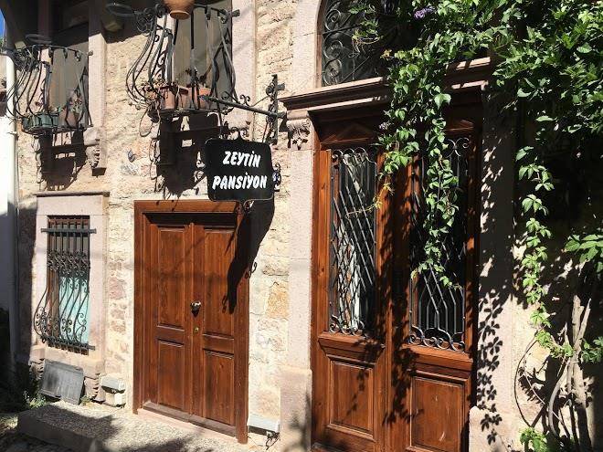 Butik zeytin pansiyon ayvalik zeytin pension