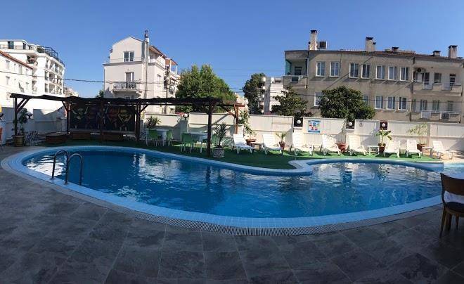Club urgenc hotel sarimsakli