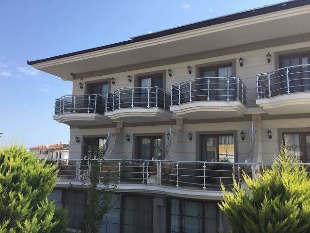 Cunda demir hotel
