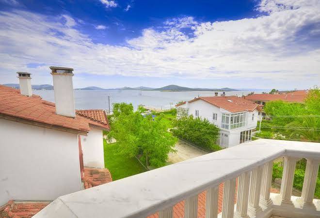 Cunda otel ezer