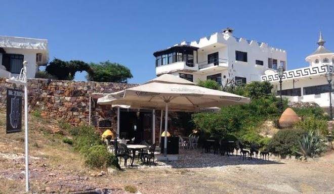 Mr zeus hotel