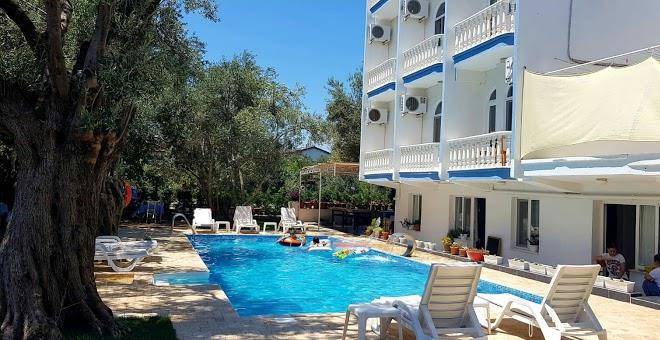 Selina otel