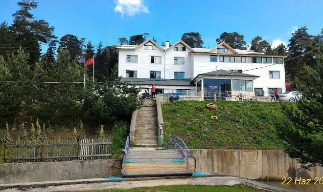 Lagoon palace spa & activities