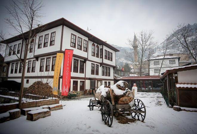 Melek hotels mudurnu tekkeliler konagi