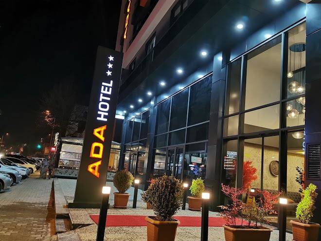 Ada hotel