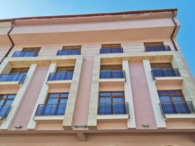 Otel duru bucak