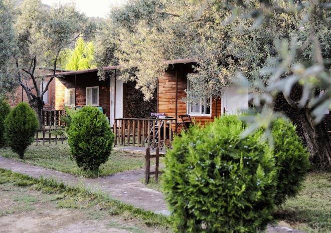 Gulhan motel restaurant & beach