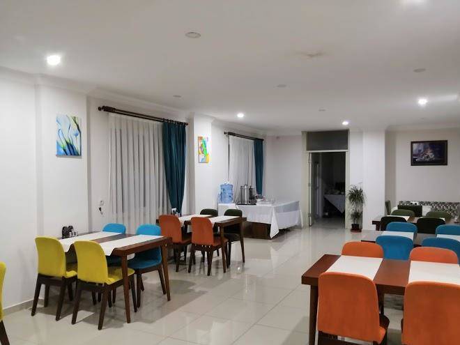 Otel karaoglu