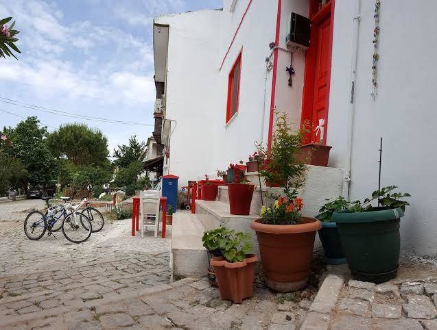 Alaybey ada evi