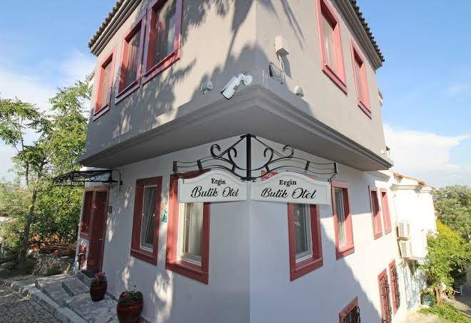 Ergin pansiyon bozcaada