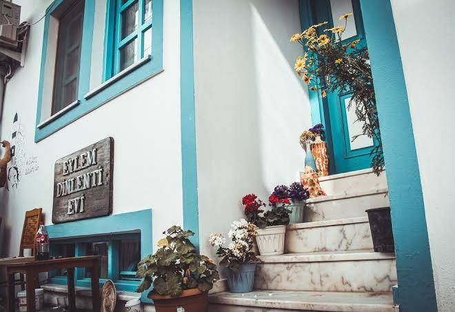 Eylem dinlenti evi