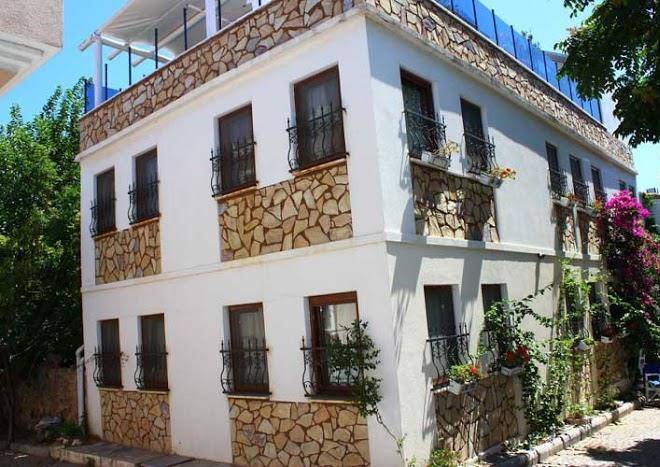Bozcaada su otel