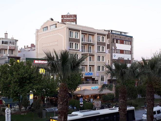 Artur otel