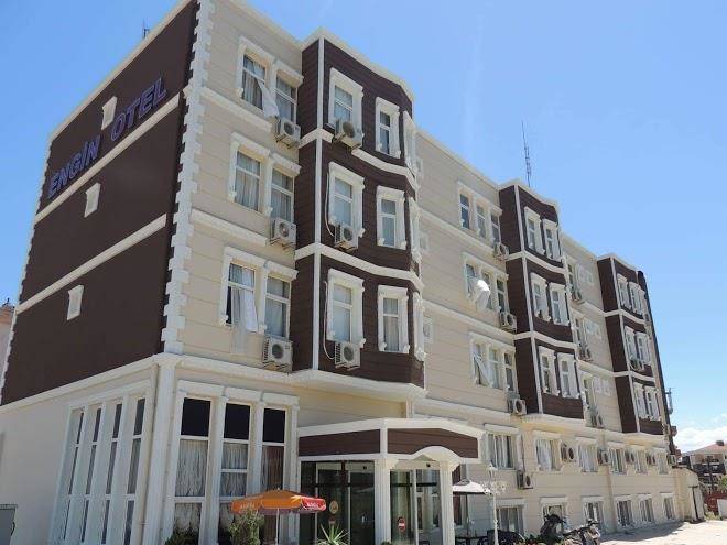 Engin otel