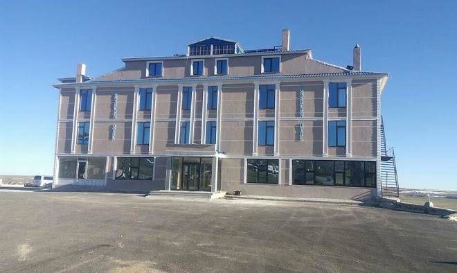 Yukselen otel