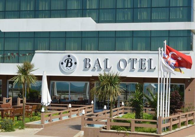 Bal otel