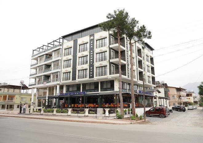 Ela luxury otel