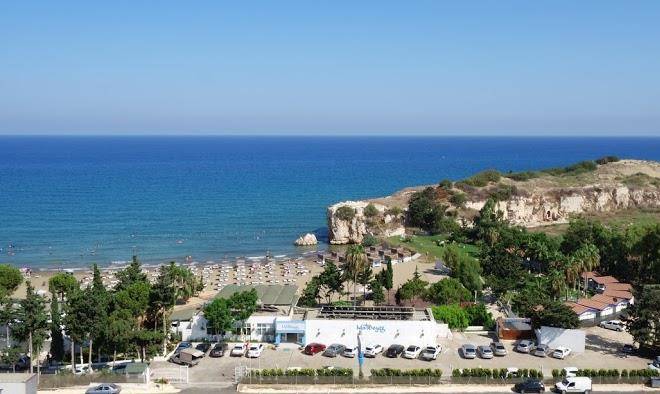 Mavi beyaz butik otel