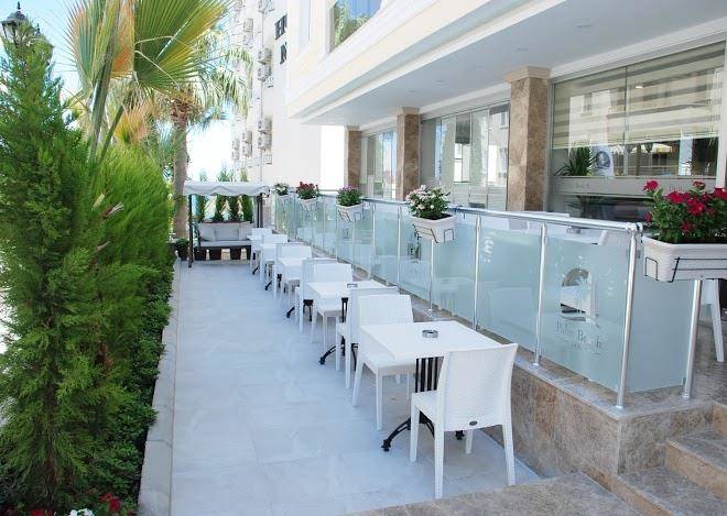 Yaprakli palm beach otel