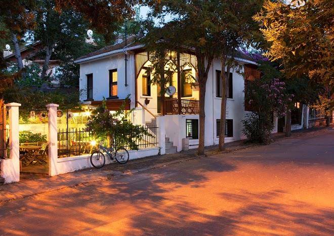 Orhan kutbay'in evi turyolucafe pansiyon