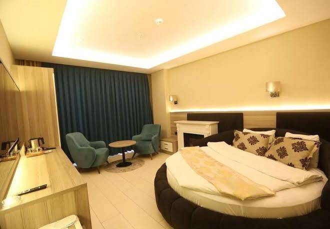 Bakirkoy otel random suit