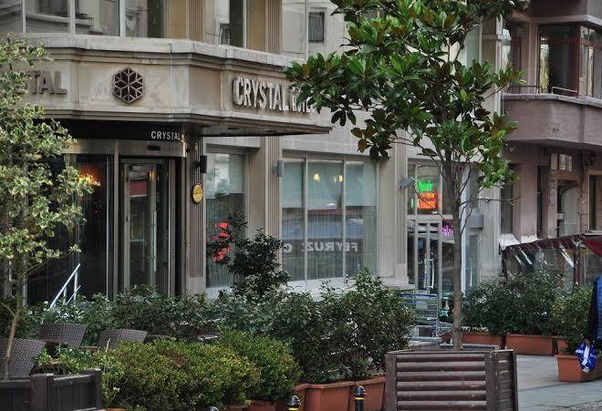 Nova plaza crystal hotel