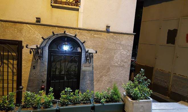 Galatolia suites
