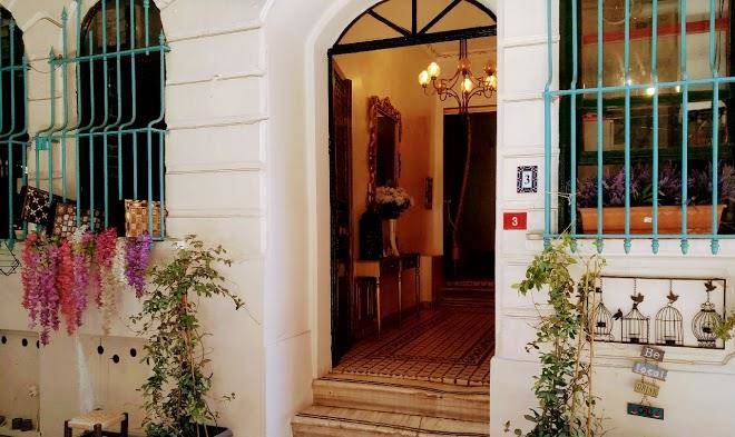 Hutsuite hotel
