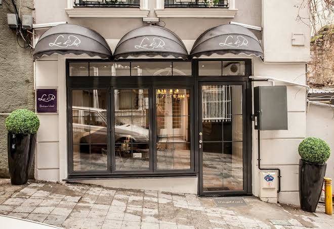 Luce di pera boutique hotel