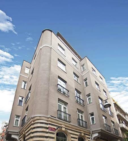 Misafir suites 8 istanbul