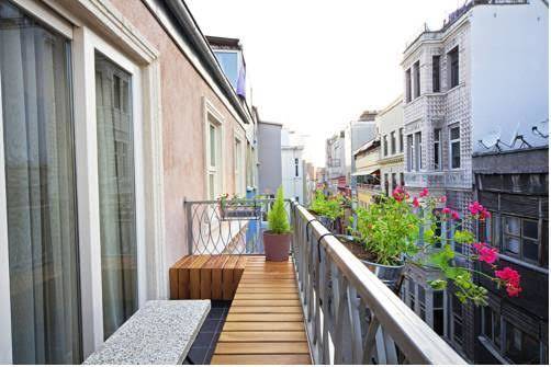 Raven istanbul suites