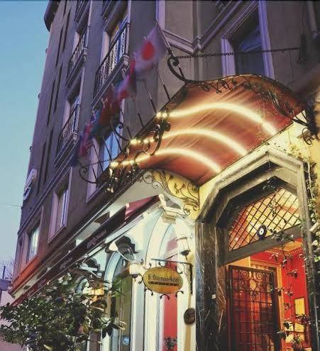 Santa Ottoman Hotel