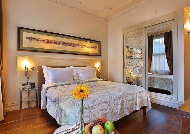 Taxim lounge hotel s class