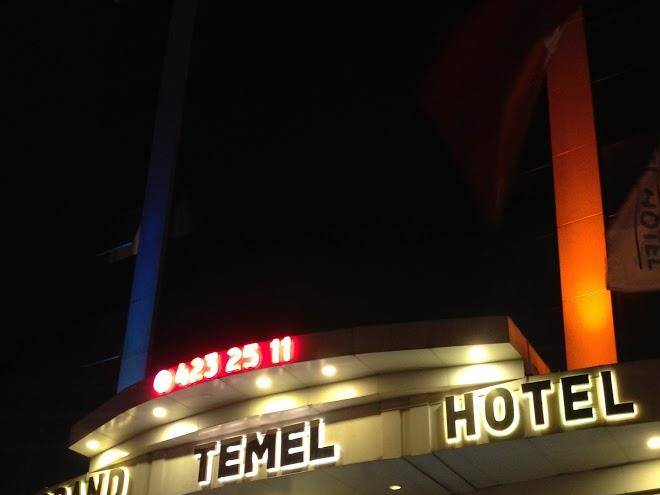 Grand temel otel