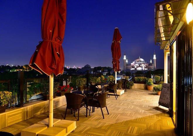 Agora life hotel