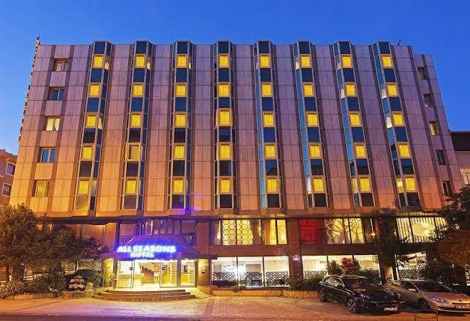 All seasons hotel