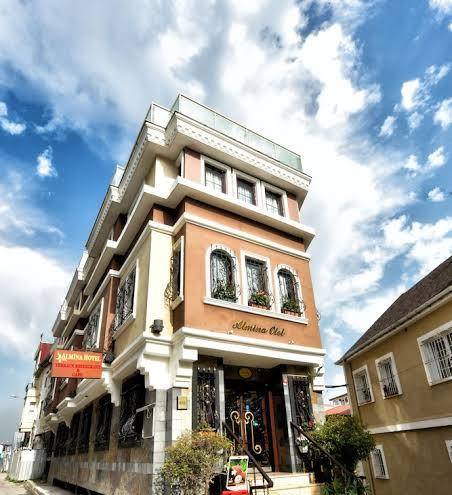 Almina hotel