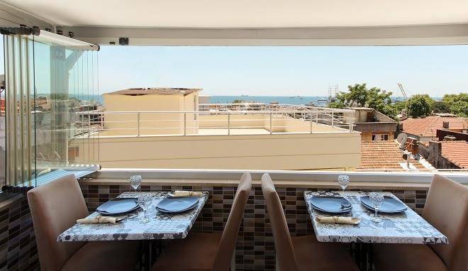 Carvan hotel