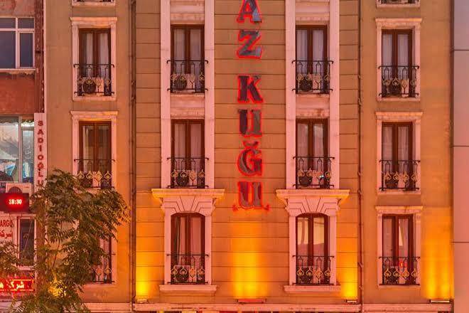Beyaz kugu hotel