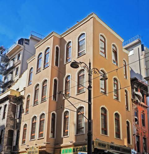 Sirkeci gar hotel